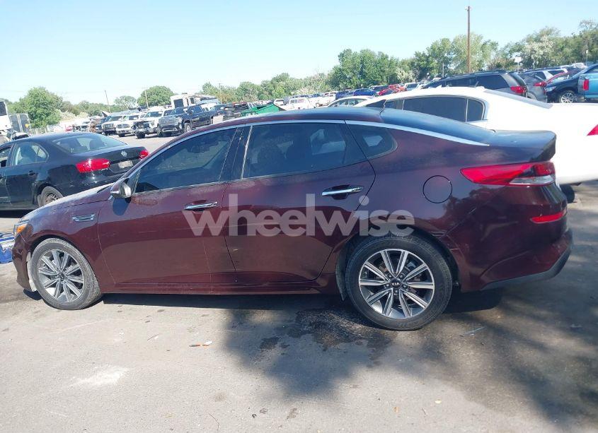 Photo 14 of 2019 Kia Optima LX (VIN 5XXGT4L34KG300841)