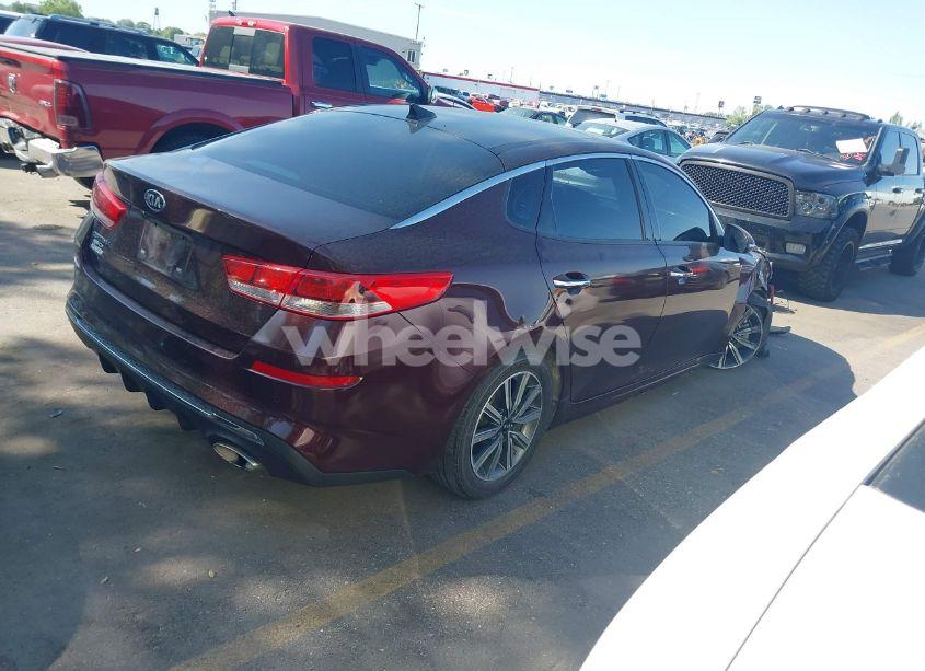 Photo 4 of 2019 Kia Optima LX (VIN 5XXGT4L34KG300841)