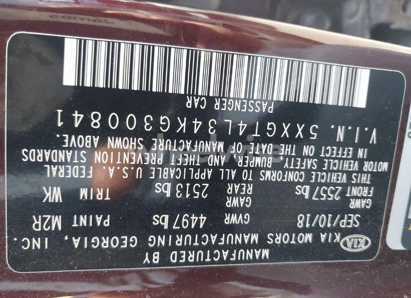 Photo 9 of 2019 Kia Optima LX (VIN 5XXGT4L34KG300841)