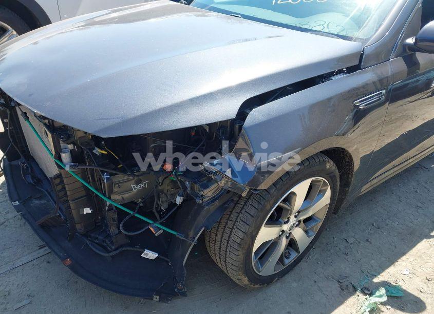 Photo 19 of 2019 Kia Optima S (VIN 5XXGT4L34KG302976)