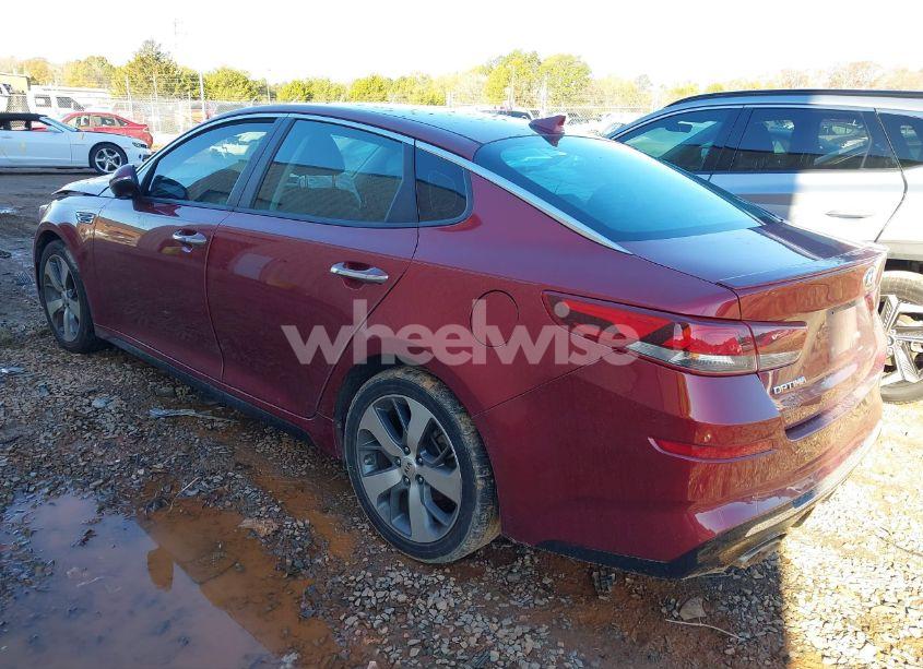 Photo 3 of 2019 Kia Optima S (VIN 5XXGT4L34KG313539)