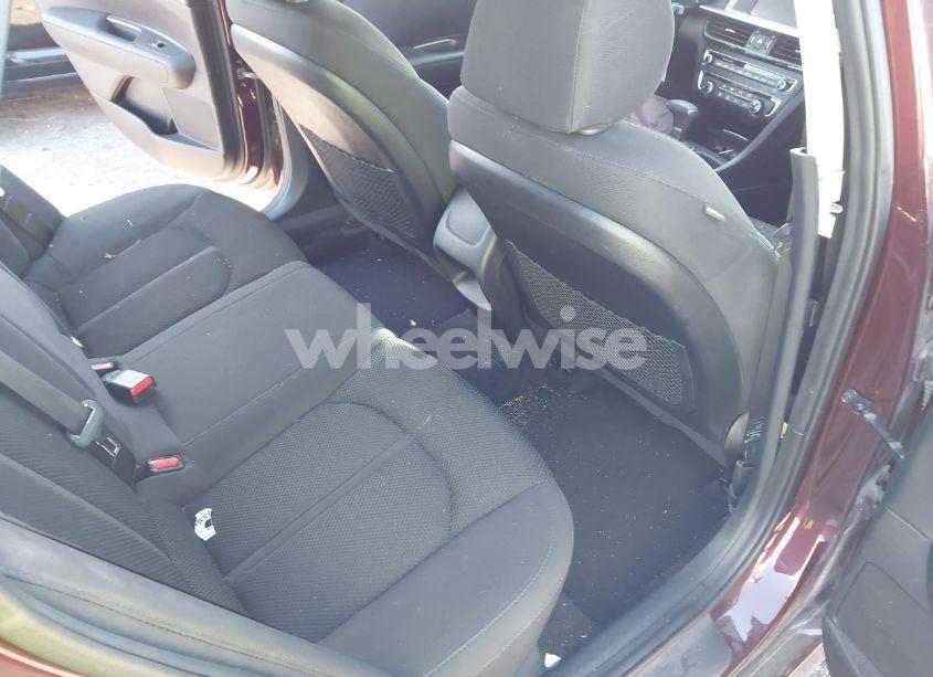 Photo 8 of 2019 Kia Optima LX (VIN 5XXGT4L34KG320880)