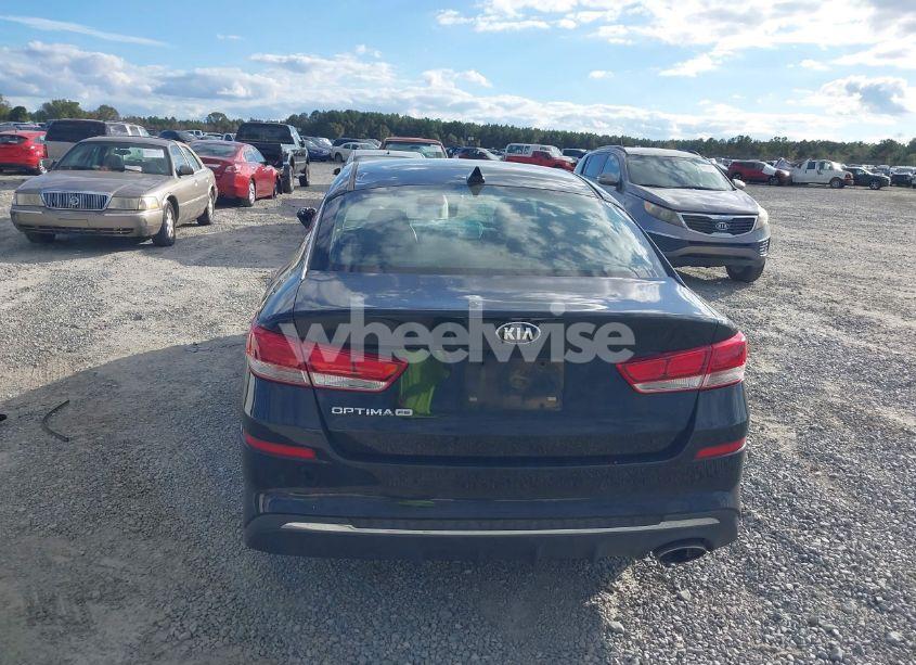 Photo 16 of 2019 Kia Optima LX (VIN 5XXGT4L34KG338991)