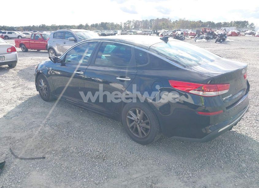 Photo 3 of 2019 Kia Optima LX (VIN 5XXGT4L34KG338991)