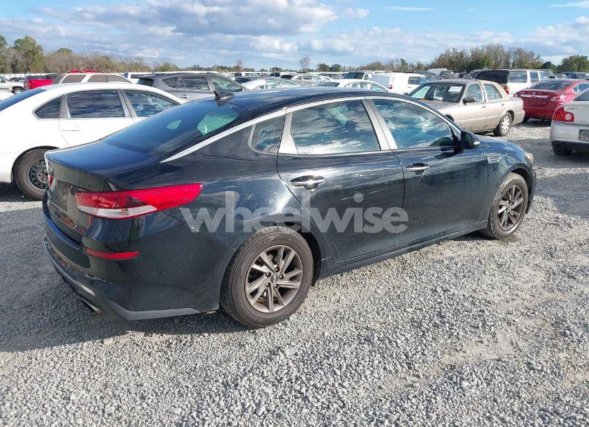 Photo 4 of 2019 Kia Optima LX (VIN 5XXGT4L34KG338991)