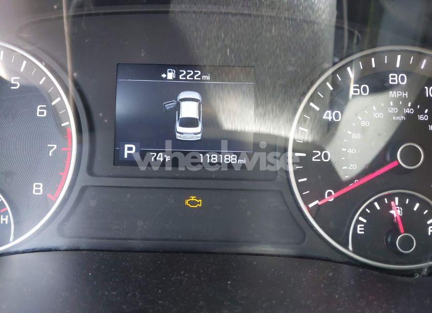 Photo 7 of 2019 Kia Optima LX (VIN 5XXGT4L34KG340899)