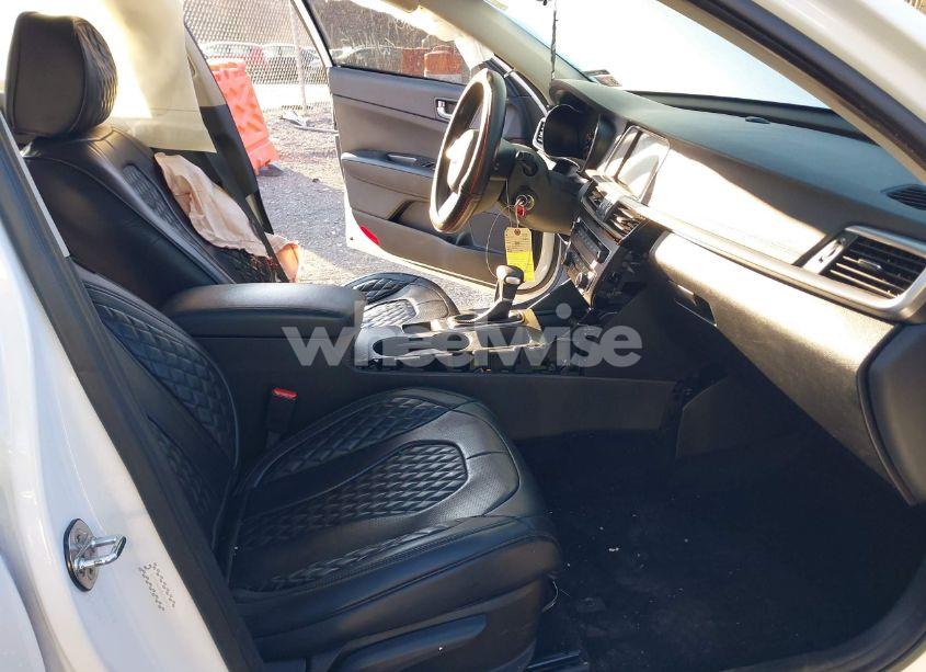 Photo 5 of 2019 Kia Optima LX (VIN 5XXGT4L34KG363812)