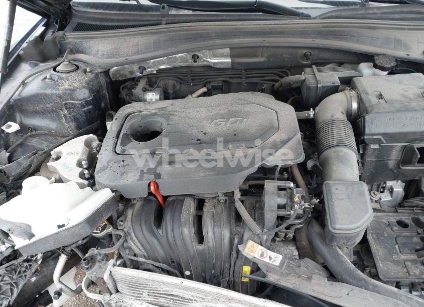 Photo 10 of 2019 Kia Optima LX (VIN 5XXGT4L34KG374647)