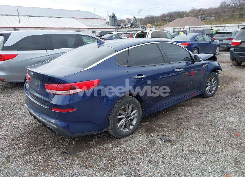 Photo 4 of 2019 Kia Optima LX (VIN 5XXGT4L34KG374647)