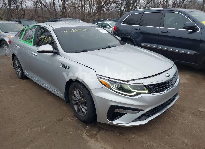 2019 Kia Optima LX (VIN 5XXGT4L34KG378553) main photo