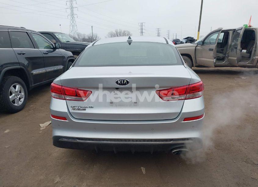 Photo 16 of 2019 Kia Optima LX (VIN 5XXGT4L34KG378553)