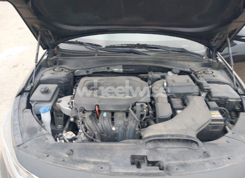 Photo 10 of 2020 Kia Optima LX (VIN 5XXGT4L34LG400939)