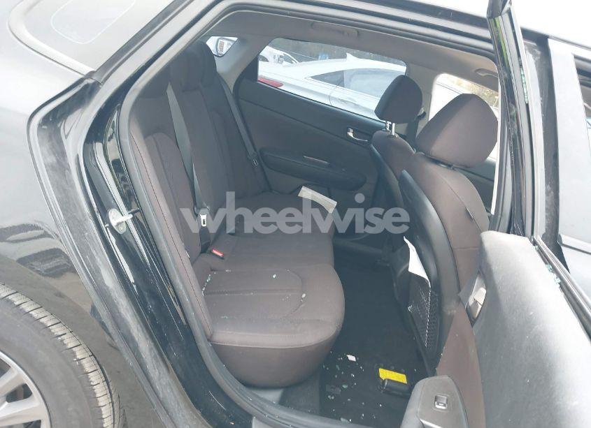 Photo 8 of 2020 Kia Optima LX (VIN 5XXGT4L34LG400939)