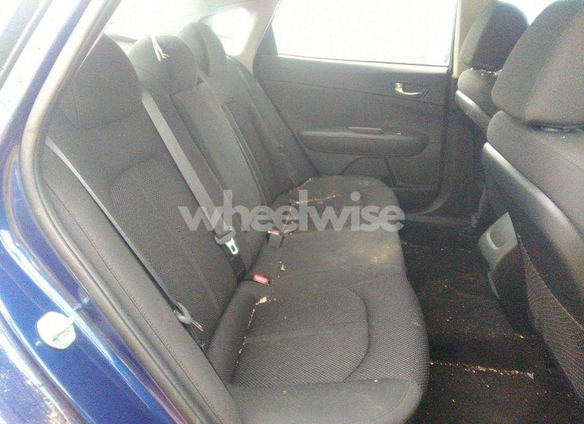 Photo 8 of 2020 Kia Optima LX (VIN 5XXGT4L34LG406675)