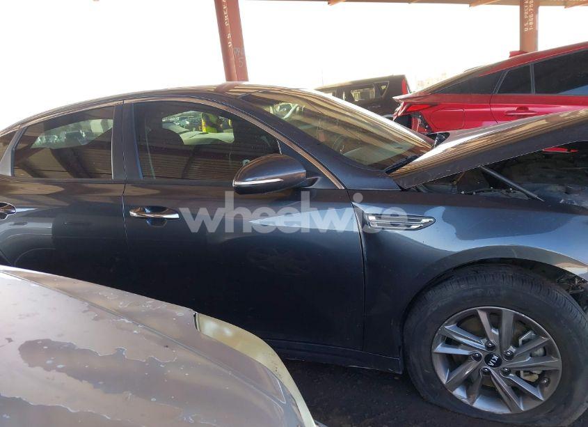 Photo 13 of 2020 Kia Optima LX (VIN 5XXGT4L34LG410127)
