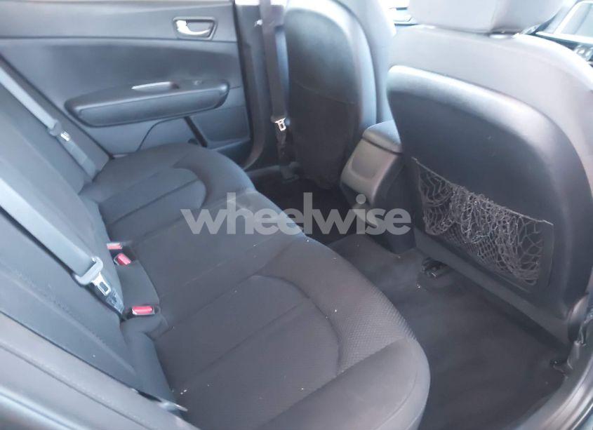 Photo 8 of 2020 Kia Optima LX (VIN 5XXGT4L34LG410127)