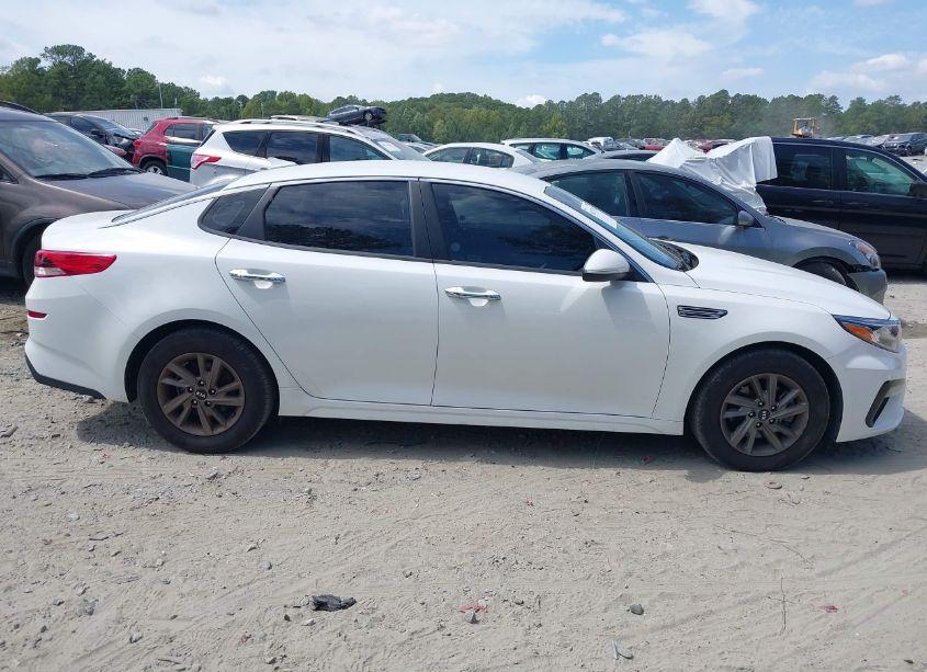 Photo 13 of 2020 Kia Optima LX (VIN 5XXGT4L34LG410676)