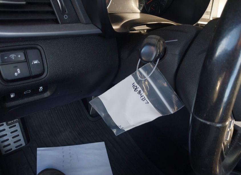 Photo 18 of 2020 Kia Optima S (VIN 5XXGT4L34LG420009)