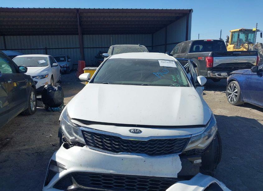 Photo 12 of 2020 Kia Optima LX (VIN 5XXGT4L34LG425307)