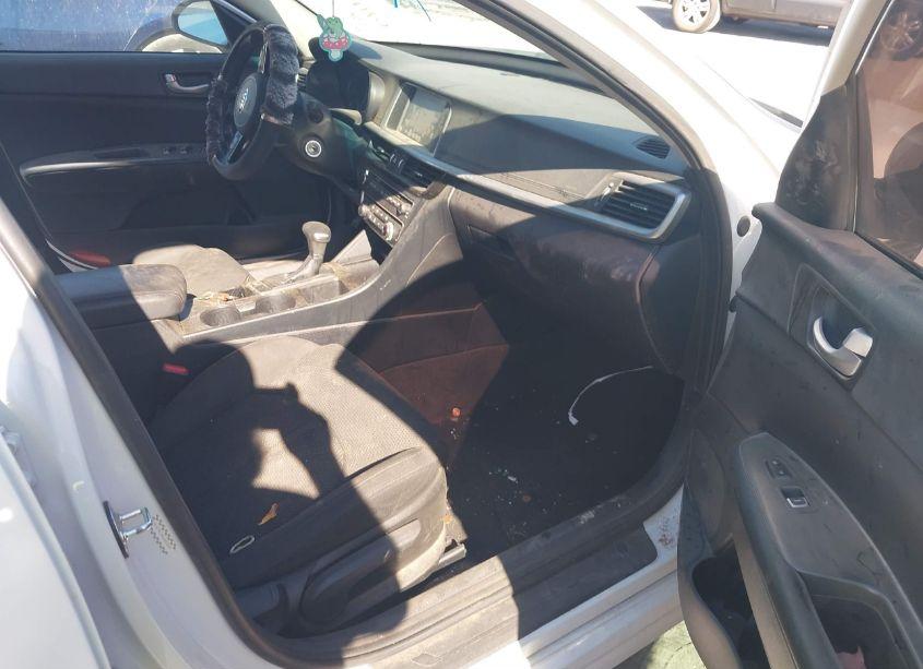 Photo 5 of 2020 Kia Optima LX (VIN 5XXGT4L34LG425307)