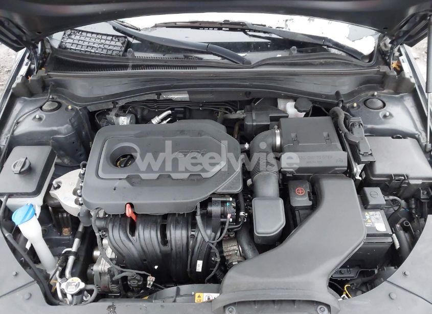 Photo 10 of 2020 Kia Optima LX (VIN 5XXGT4L34LG444911)