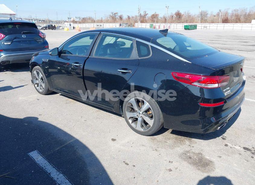 Photo 3 of 2020 Kia Optima S (VIN 5XXGT4L34LG448747)