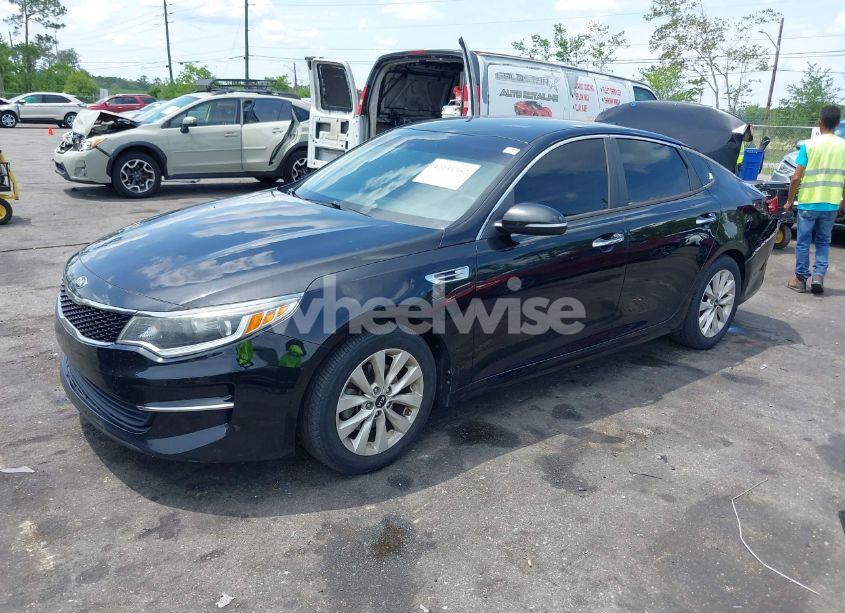 Photo 2 of 2016 Kia Optima LX (VIN 5XXGT4L35GG006050)