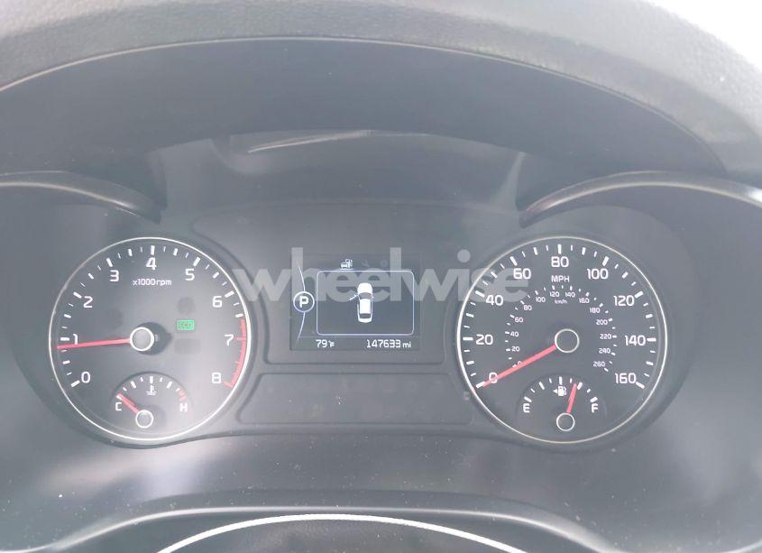 Photo 7 of 2016 Kia Optima LX (VIN 5XXGT4L35GG006050)