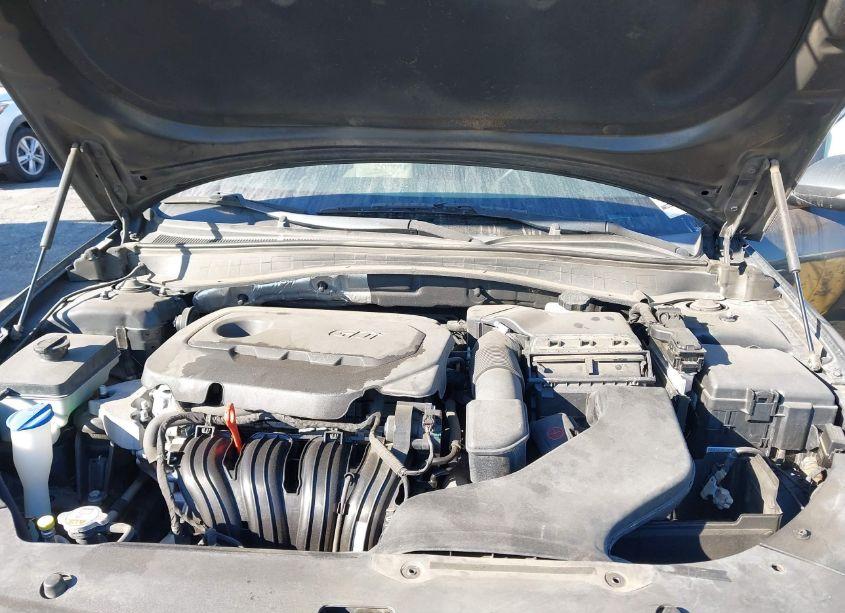 Photo 10 of 2016 Kia Optima LX (VIN 5XXGT4L35GG016755)