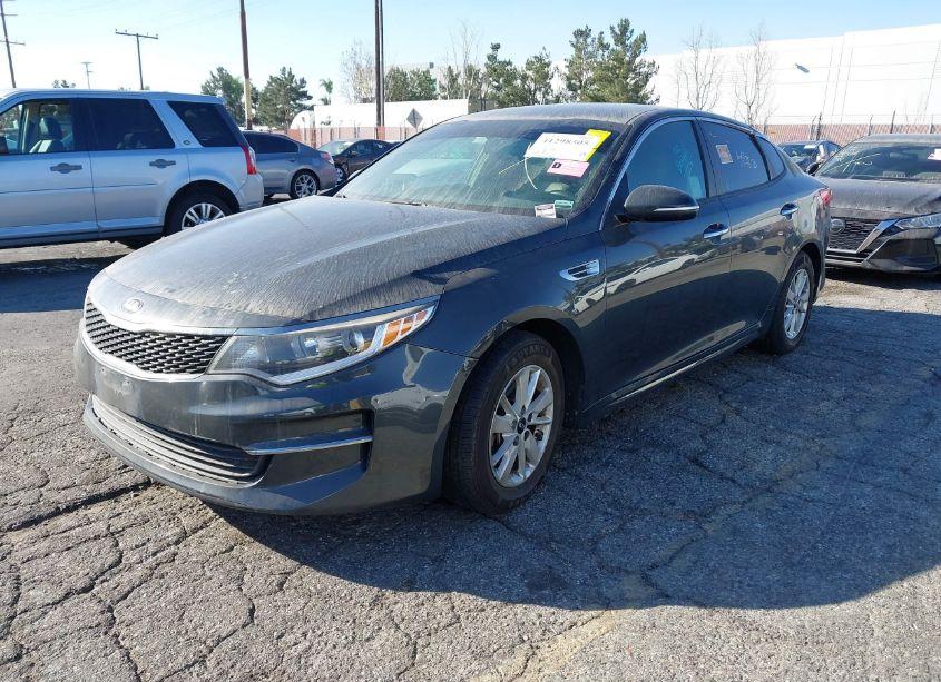 Photo 2 of 2016 Kia Optima LX (VIN 5XXGT4L35GG016755)