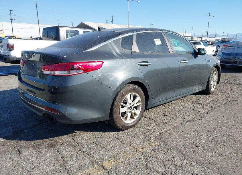 Photo 4 of 2016 Kia Optima LX (VIN 5XXGT4L35GG016755)