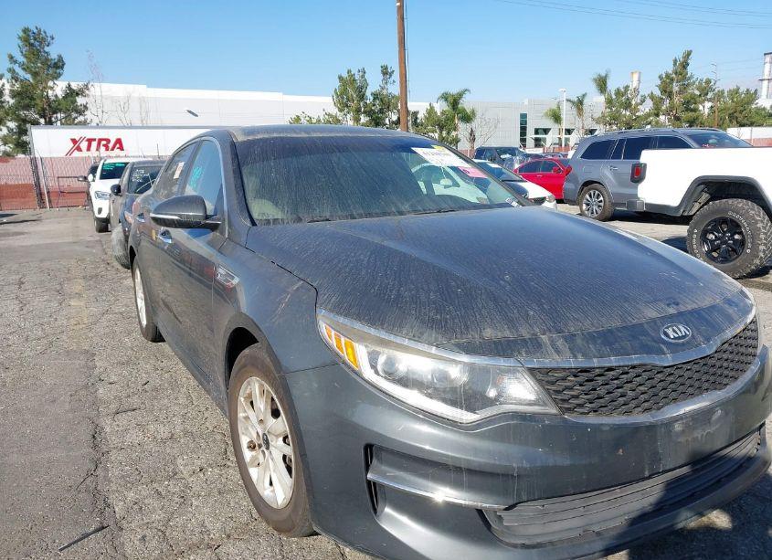 Photo 6 of 2016 Kia Optima LX (VIN 5XXGT4L35GG016755)