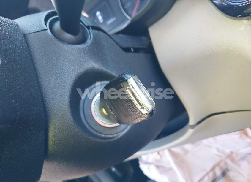 Photo 11 of 2016 Kia Optima LX (VIN 5XXGT4L35GG023771)