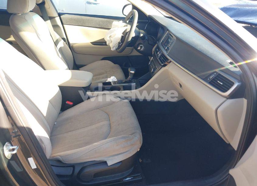 Photo 5 of 2016 Kia Optima LX (VIN 5XXGT4L35GG023771)