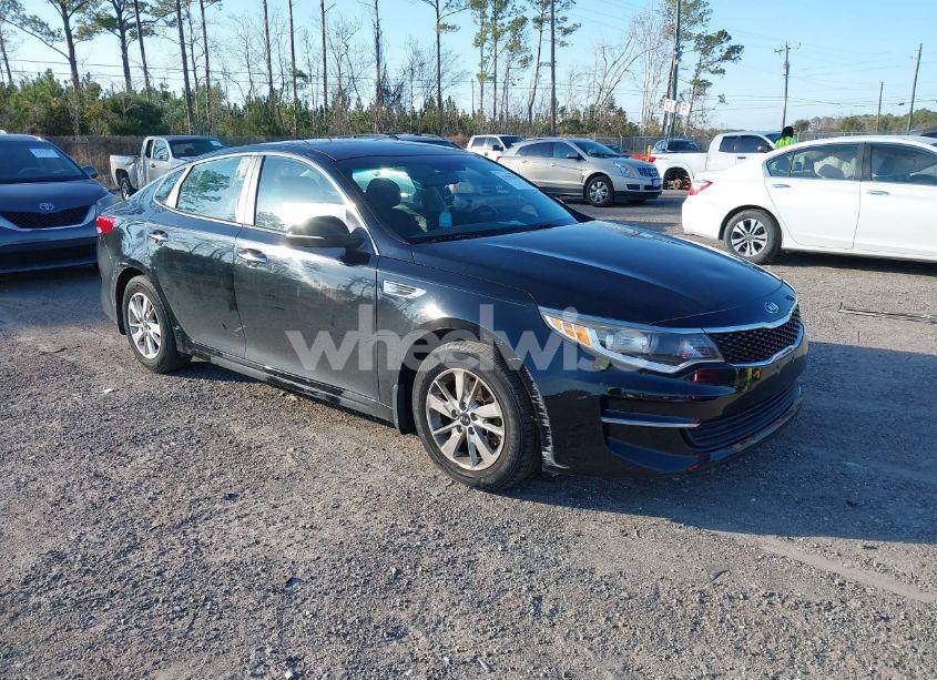 2016 Kia Optima LX (VIN 5XXGT4L35GG034723) main photo