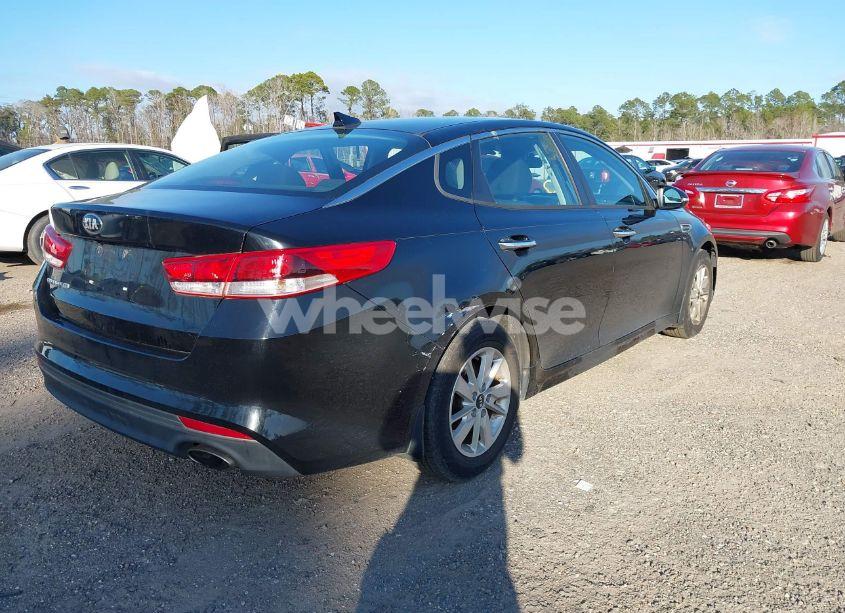 Photo 4 of 2016 Kia Optima LX (VIN 5XXGT4L35GG034723)