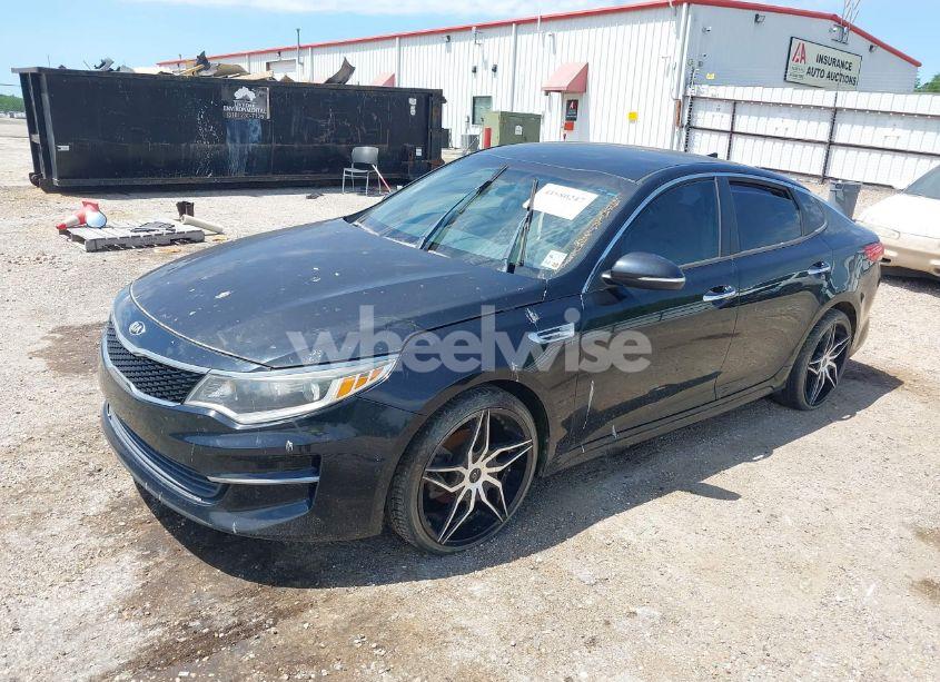 Photo 2 of 2016 Kia Optima LX (VIN 5XXGT4L35GG043311)