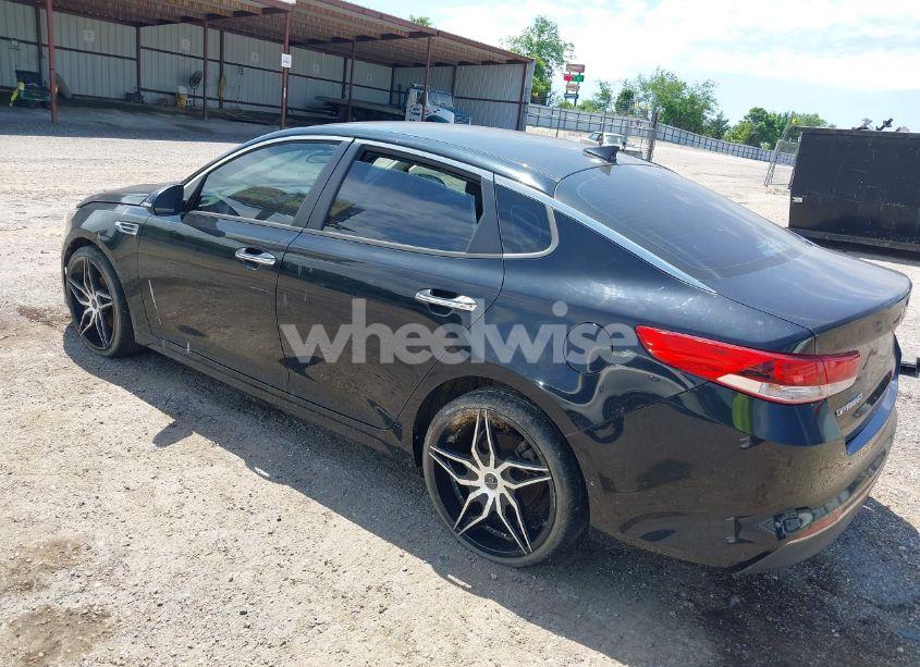 Photo 3 of 2016 Kia Optima LX (VIN 5XXGT4L35GG043311)