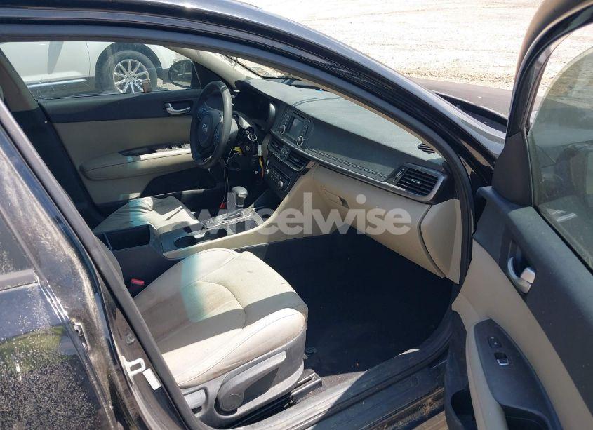 Photo 5 of 2016 Kia Optima LX (VIN 5XXGT4L35GG043311)