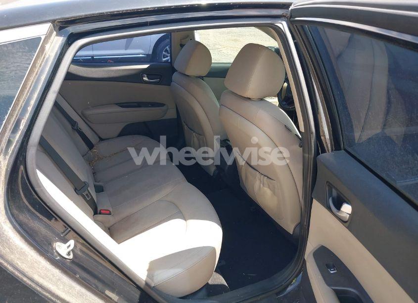 Photo 8 of 2016 Kia Optima LX (VIN 5XXGT4L35GG043311)