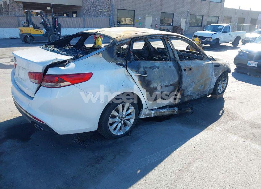 Photo 4 of 2016 Kia Optima LX (VIN 5XXGT4L35GG060688)