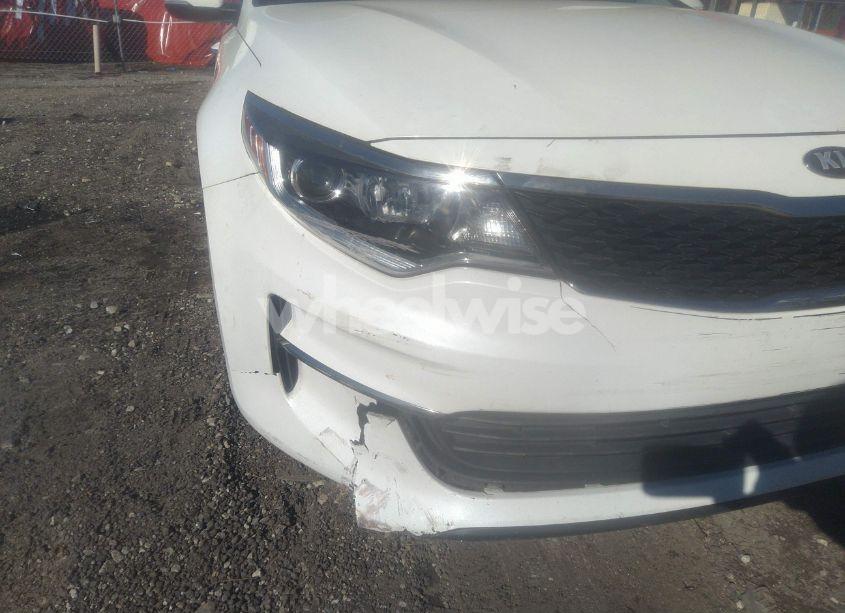 Photo 6 of 2016 Kia Optima LX (VIN 5XXGT4L35GG073604)