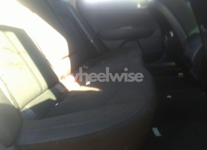 Photo 8 of 2016 Kia Optima LX (VIN 5XXGT4L35GG073604)