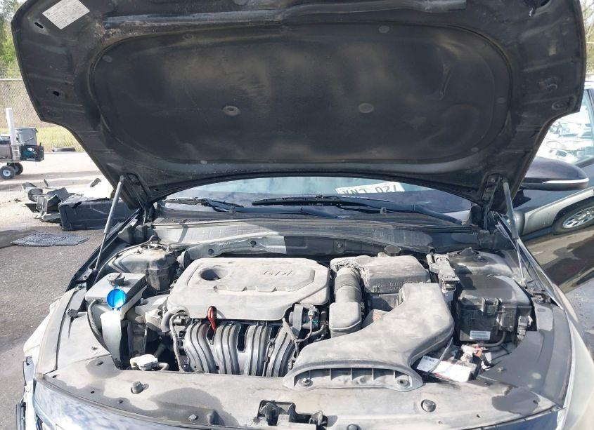 Photo 10 of 2016 Kia Optima LX (VIN 5XXGT4L35GG079774)