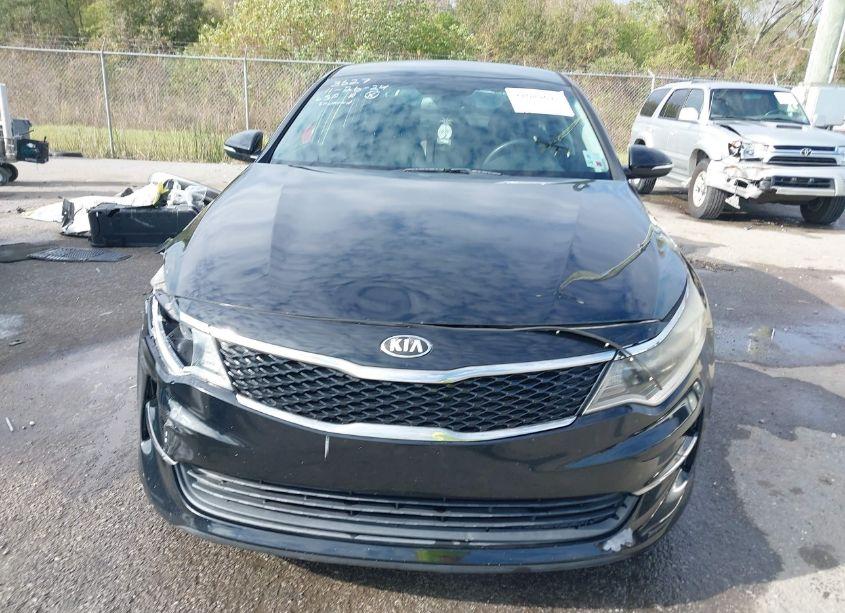 Photo 12 of 2016 Kia Optima LX (VIN 5XXGT4L35GG079774)