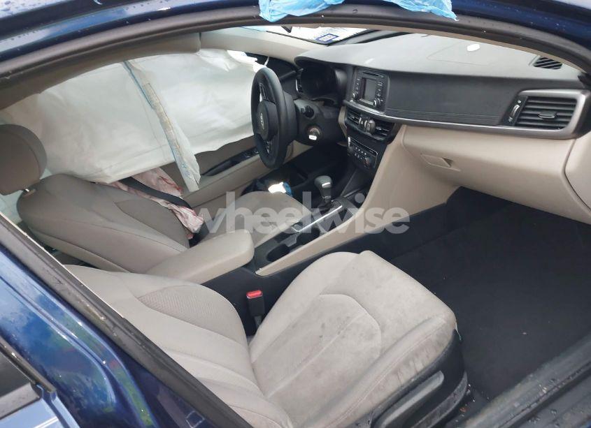 Photo 5 of 2016 Kia Optima LX (VIN 5XXGT4L35GG082920)