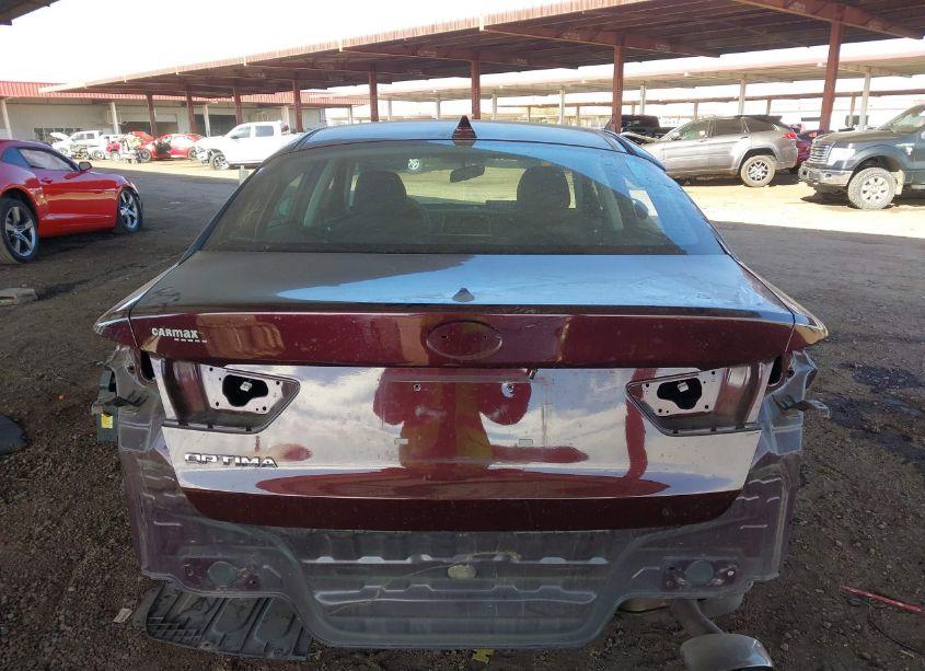 Photo 17 of 2016 Kia Optima LX (VIN 5XXGT4L35GG083386)