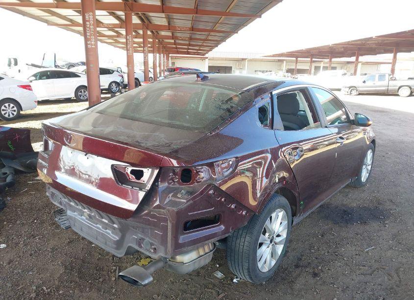 Photo 4 of 2016 Kia Optima LX (VIN 5XXGT4L35GG083386)