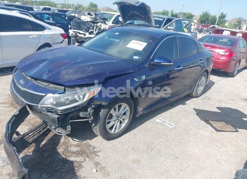 Photo 2 of 2016 Kia Optima LX (VIN 5XXGT4L35GG093240)