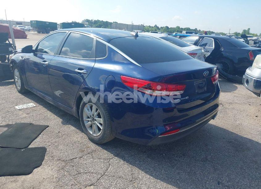 Photo 3 of 2016 Kia Optima LX (VIN 5XXGT4L35GG093240)
